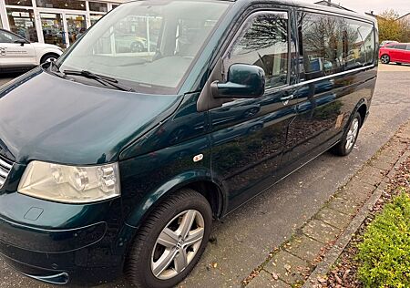 VW T5 Transporter Volkswagen Bus Multivan Comfortline lang