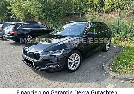 Skoda Octavia Combi First Edition
