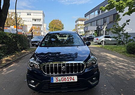Suzuki SX4 S-Cross Comfort + 4x4