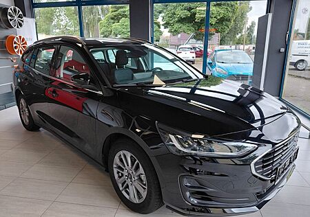Ford Focus Turnier Titanium