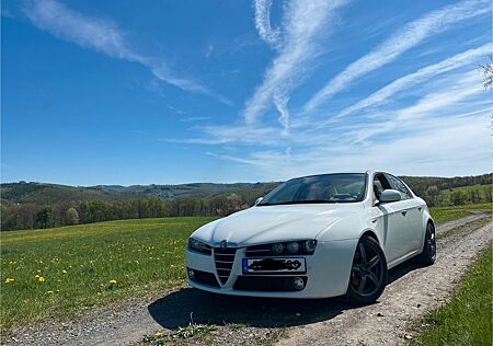 Alfa Romeo 159 2.0 JTDM / kein Audi, BMW, Mercedes