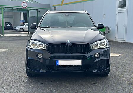 BMW X5 xDrive40d / M-Paket / Pano / Softclose