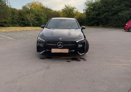 Mercedes-Benz A 200 d DCT -