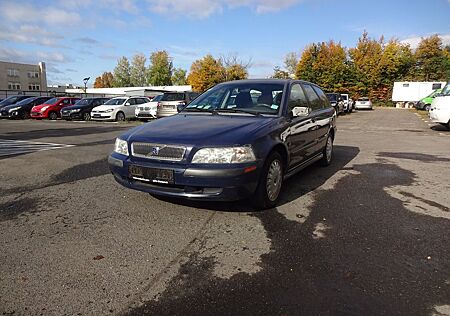 Volvo V40 Kombi 1.6 Classic Comfort