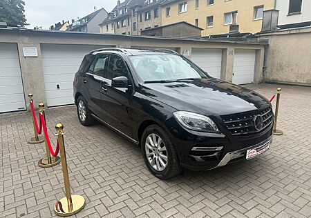 Mercedes-Benz ML 350 ML -Klasse CDI BlueTec/1.Hand