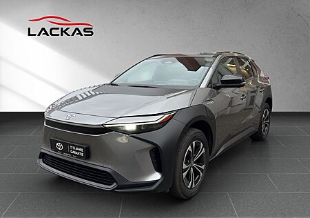 Toyota bZ4X FWD*1.HAND*360 KAMERA*