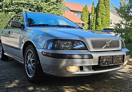 Volvo S40 1.6 Comfort Tüv 04/27