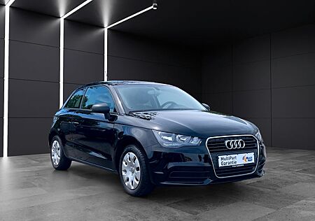 Audi A1 aus 1.Hand~Black on Black~Steuerkette Neu !