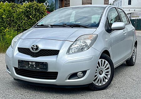 Toyota Yaris 1.3 Life Automatik ~ 1. Hand ~ PDC ~