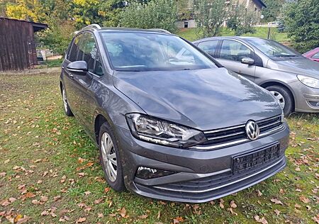 VW Golf Sportsvan Volkswagen 1.0 *IQ.DRIVE*LED*PARKPILOT*