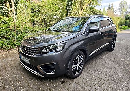 Peugeot 5008 Allure 1.2 PureTech - top gewartet