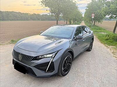 Peugeot 408 Plug-In Hybrid 133 e-EAT8 GT GT