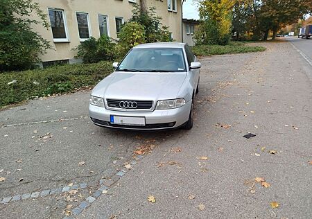 Audi A4 2.4 quattro - perfektes Winterauto