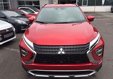 Mitsubishi Eclipse Cross PHEV Plus 4WD, Aktionspreis!