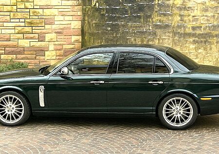 Jaguar XJ6 2.7 Liter Diesel Sovereign Sovereign