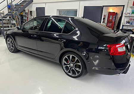 Skoda Octavia Lim. RS Pano