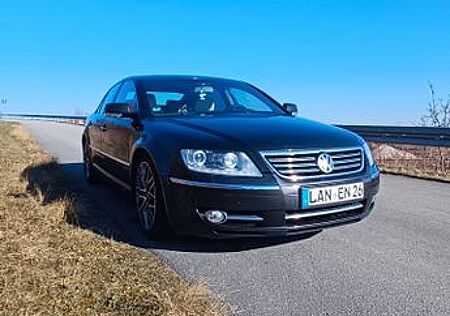 VW Phaeton Volkswagen 3.0 V6 TDI 4MOTION Tiptronic 5-Sitzer -