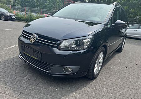 VW Touran Volkswagen Highline