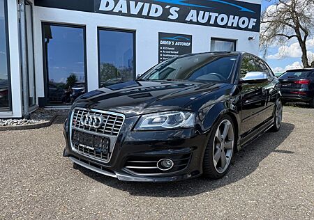 Audi S3 Sportback 2.0 TFSI quattro/ALCANTARA/Bi-XENON