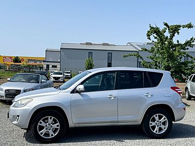 Toyota RAV 4 2,0i  4x2    1.Hand  Toyota Scheckheft !!!