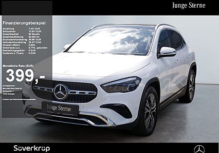 Mercedes-Benz GLA 180 , Progressive Kamera Totw LED Pano Ambie