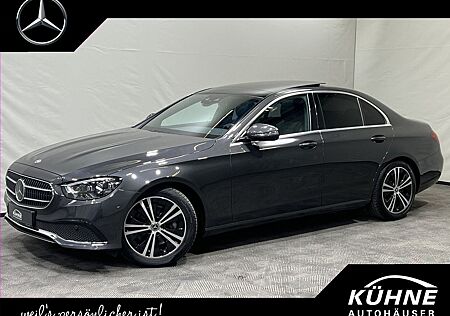 Mercedes-Benz E 220 d Avantgarde Multibeam+Panorama+FahrAssist