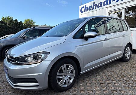 VW Touran Volkswagen Trendline / 7 Sitzer /AHK/NAVI/TEMPO/PDC