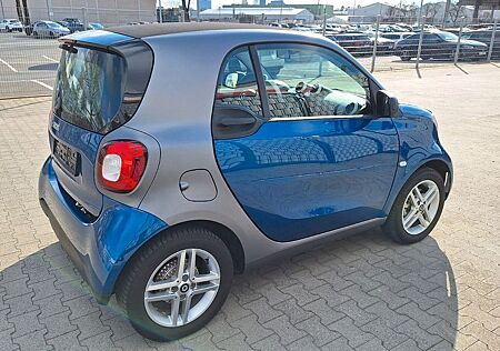 Smart ForTwo coupé 60kW EQ Batterie - 22 KW -Bordlader