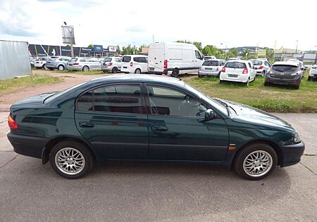 Toyota Avensis 1,8 Top Zustnd
