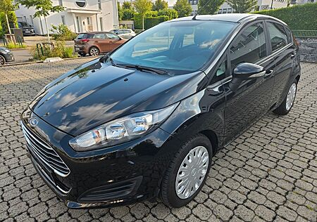 Ford Fiesta ;Gepflegt;Super Ausstattung;PDC;TÜV -2027