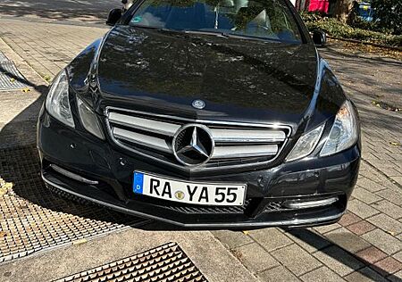 Mercedes-Benz E 220 gebraucht kaufen Mercedes-Benz E 220 Coupé CDI BlueEFFICIENCY AVANTG....