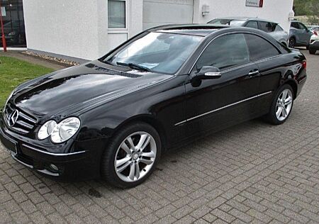 Mercedes-Benz CLK 200 CLK Coupe 200 Kompressor*Leder*SHZ*Navi*PDC