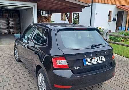 Skoda Fabia 1.0l TSI 70kW AMBITION AMBITION