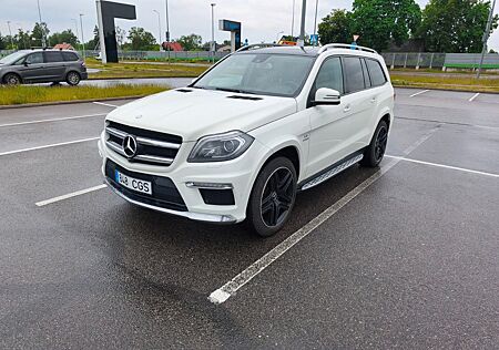 Mercedes-Benz GL 450 AMG