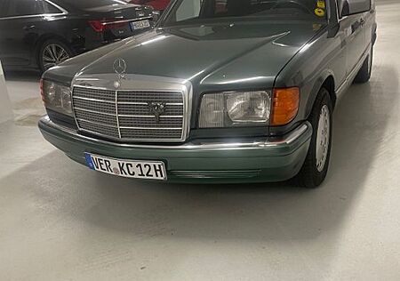 Mercedes-Benz S 260 260 SE W 126