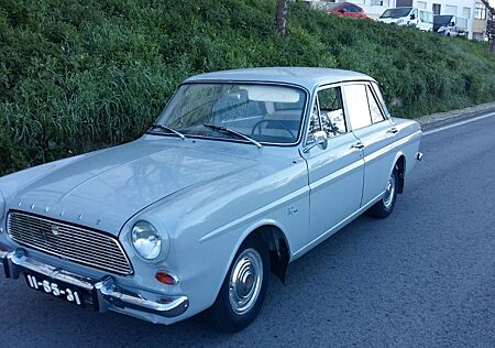Ford Taunus
