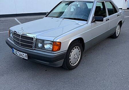 Mercedes-Benz 190