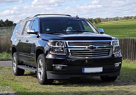 Chevrolet Suburban Premier