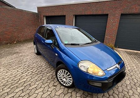 Fiat Punto EVO Reifen/TÜV neu