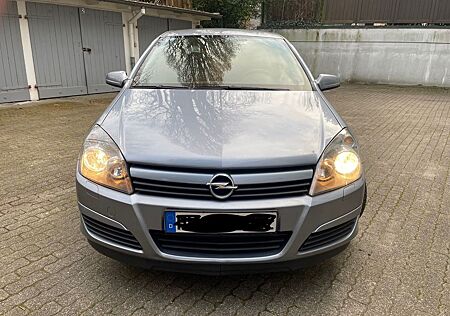 Opel Astra H 1.4 Twinport -