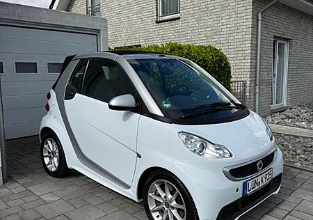 Smart ForTwo Cabrio - TOP Fahrzeug
