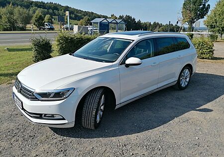 VW Passat Variant Volkswagen 2.0 TDI SCR BlueMotion Highli...