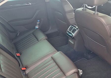 Skoda Superb 1.8 TSI DSG Style Style