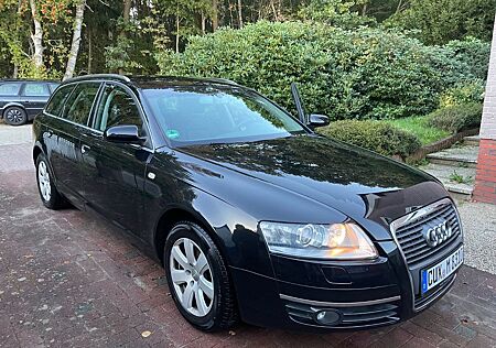 Audi A6 2.4 Avant -