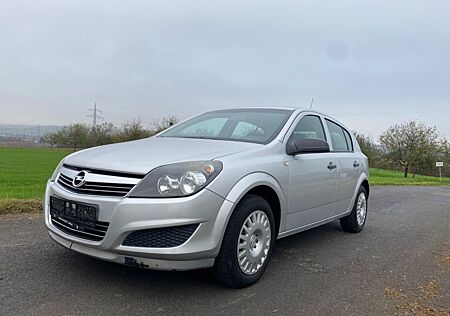 Opel Astra H Lim. Basis Klima