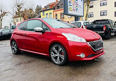 Peugeot 208 GTi Navi Panorama Tempomat SHZG PDC