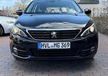 Peugeot 308 PureTech 130 Active SW Active
