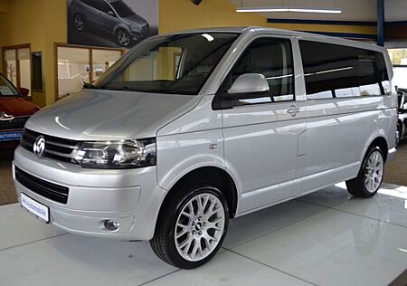 VW T5 Caravelle Volkswagen Kombi AUTOMATIK / 8.SITZER / R-KAM