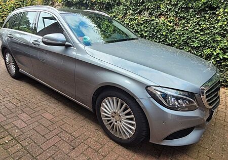 Mercedes-Benz C 250 BlueTEC T EXCLUSIVE Autom. EXCLUSIVE