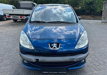 Peugeot 1007 Premium 1.4*KLIMA*